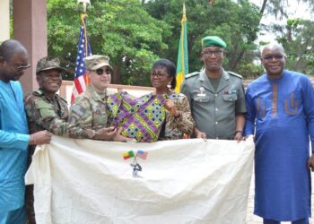 Coopération militaire et humanitaire : Le Bénin reçoit des kits de maternité de l’armée américaine