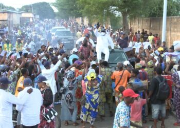 De Tchaourou à Parakou : Gbadamassi électrise Kpérou Guéra et Albarika dans une mobilisation spectaculaire pour Wadagni-Talata