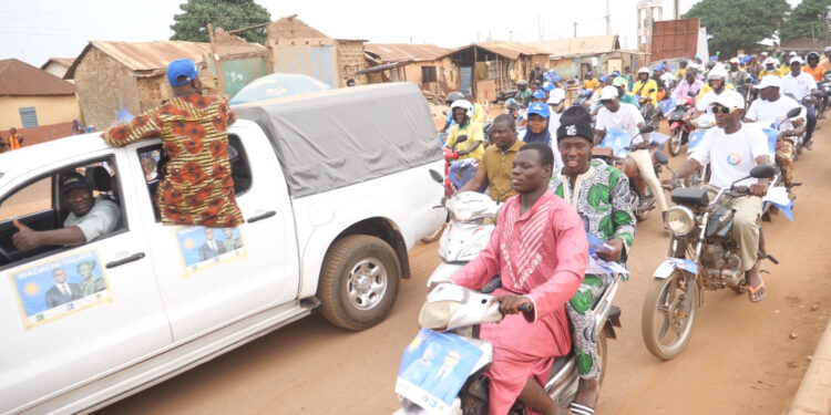 Caravane de clôture à Djougou : Donga Force donne le ton, les mouvements de soutien emboîtent le pas pour le duo Wadagni-Talata