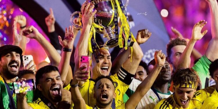 Al-Nassr champion ! Ronaldo brille et offre le titre
