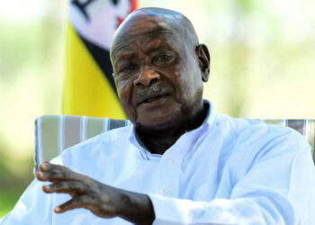 Ouganda : Le fils du président Yoweri Museveni s&rsquo;affiche avec un opposant enlevé et se réjouit de ses « souffrances »