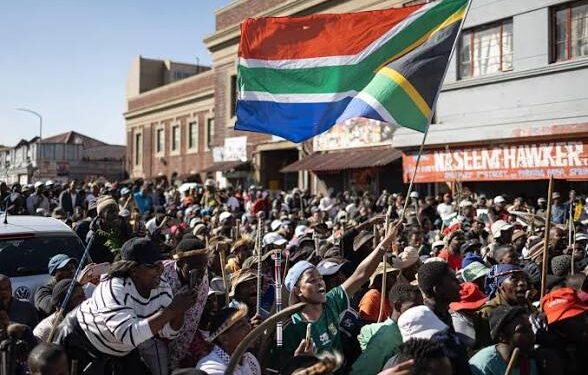 Ultimatum au 30 juin : La résistance des milices xénophobes met Ramaphosa au pied du mur (les raisons)