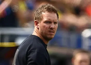 Mannschaft/« Je suis prêt à changer les choses de fond en comble » Coup de théâtre : Voici l’homme en pole pour succéder à Nagelsmann