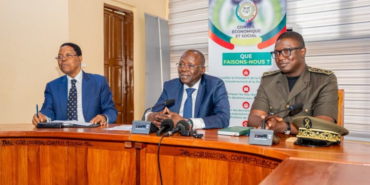 Démarrage des activités des CES départementaux : Abdoulaye Bio Tchané lance la dynamique nationale depuis le Borgou