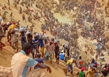 Cameroun-RCA : Plus de 100 morts sous les décombres d&rsquo;un site d&rsquo;orpaillage