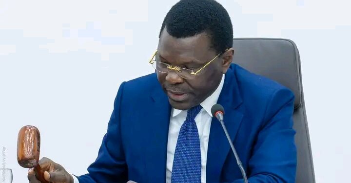 Assemblée nationale : Le 2e rapport d&rsquo;activités de Djogbénou adopté à l&rsquo;unanimité, plusieurs lois majeures votées