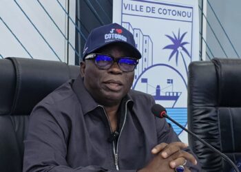 Visite de chantier du nouvel Hôtel de ville de Cotonou : « Pas d&rsquo;éléphant blanc », l&rsquo;avertissement de Gbadamassi aux entreprises du chantier