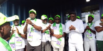 Anniversaire d&rsquo;Abdoulaye Bio Tchané : La jeunesse du Bloc républicain marche et réclame un nouveau mandat