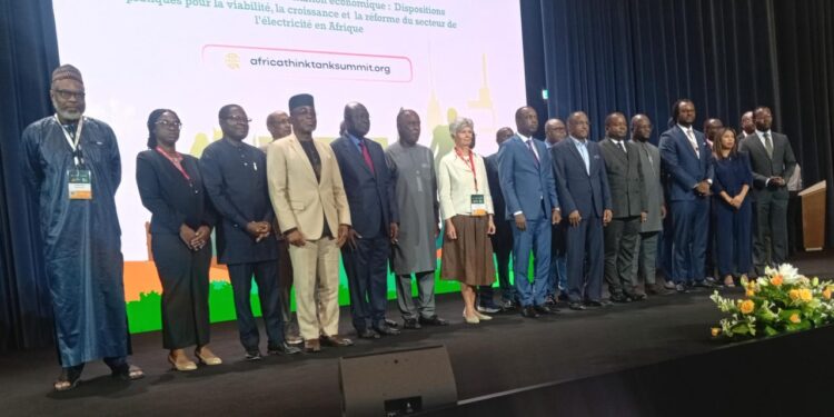 Accès à l&rsquo;électricité et croissance en Afrique : Les experts mondiaux planchent à Cotonou sur les réformes du secteur électrique